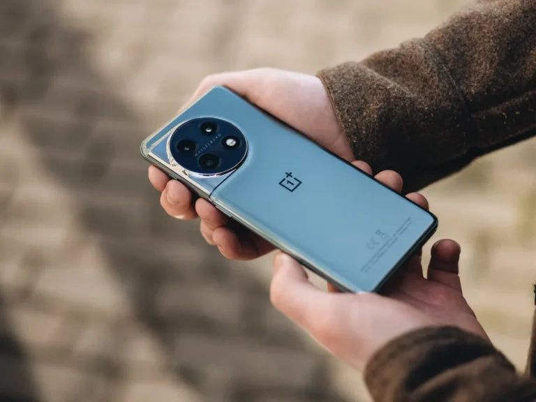 OnePlus Smartphone – Fast, Smooth, and Built to Impress
